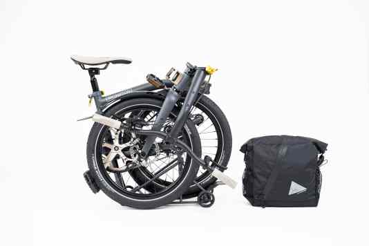 Diese Packtaschen wechseln vom Bike auf den Rücken