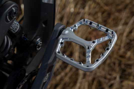 MTB-Pedale - flach, leicht und ultragriffig?