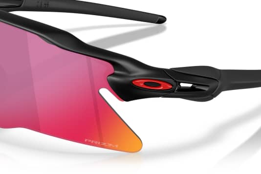 Neue Sportbrille für Rennradfahrer