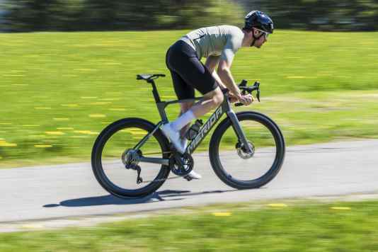 Könnte ich eine Etappe im Peloton überstehen?