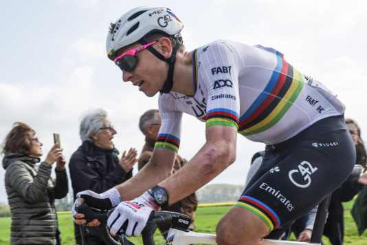 Pogačars Luxusuhr bei Paris-Roubaix