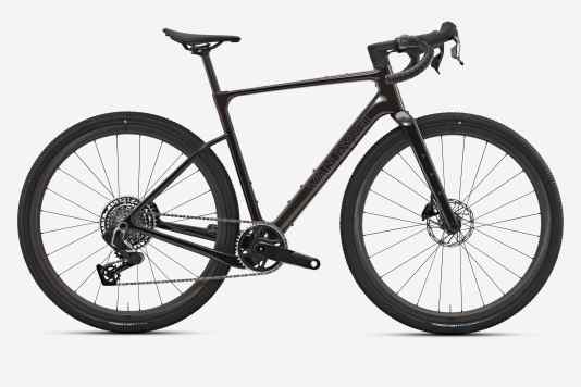 Van Rysels neues Endurance-Gravelbike für lange Touren