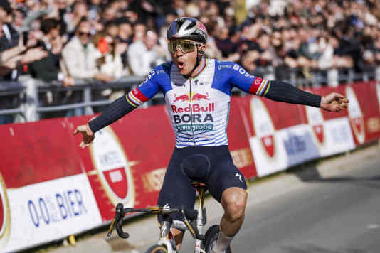 Evenepoel gewinnt Amstel Gold Race