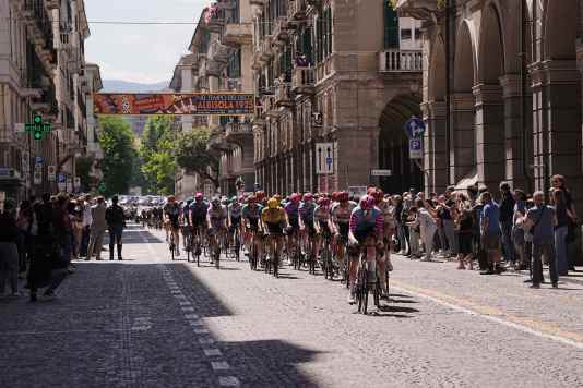 Belgier Segaert siegt auf zwölfter Giro-Etappe