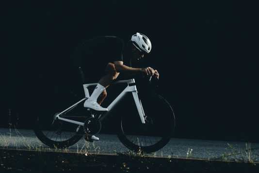 Rose präsentiert Race-Allrounder Shave FF und Marathonrad Shave