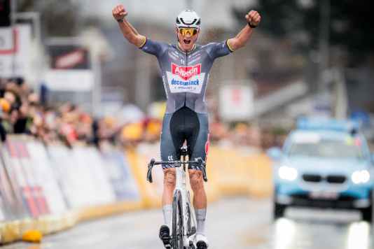 Gala-Vorstellung! Van der Poel zerlegt die Konkurrenz