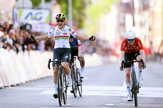 Le Court gelingt Überraschungscoup