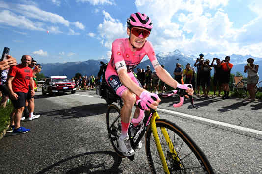Vingegaard gewinnt auch in Rosa