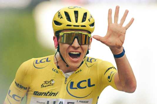Pogačar a-t-il remporté le Tour les yeux fermés ?