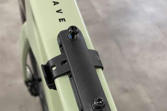 Tailfin Hydro Mount im Test: schnell montiert und guter Halt