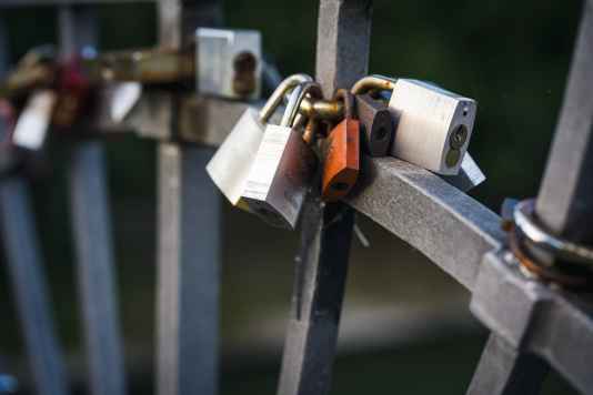 Abus und Acid können überzeugen