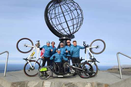 3.320 Kilometer nur mit Armkraft