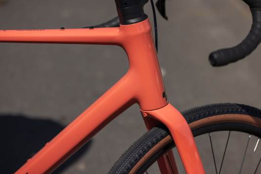 Gravelbike für 799 Euro bekommt Edel-Rahmen