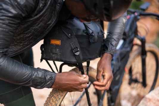 Die neue Switch Top Bag von Restrap