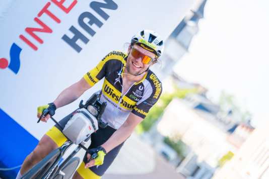 Unsupported schneller als Fahrer mit Betreuerteams