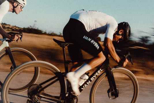 Van Rysel RCR-G: Das Gravelbike für den Renneinsatz