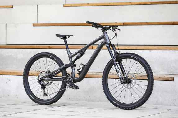 Das Stumpjumper 15 Alloy Comp überzeugt beim Preis-Leistungs-Verhältnis!