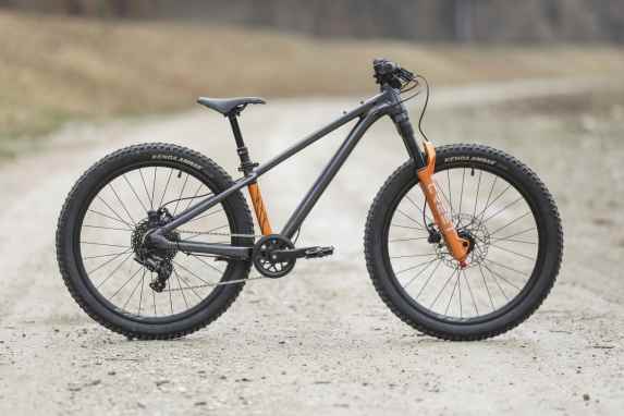 Erschwingliche Spaßmaschine für MTB-Kids