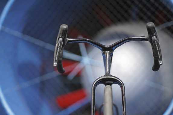 Watt comparison of 4 aero racing bikes