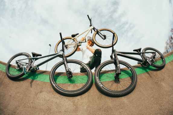 Three fun machines in the pump track test