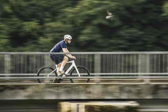 Keine Gangschaltung - superleichtes Canyon E-Bike im Praxis-Check