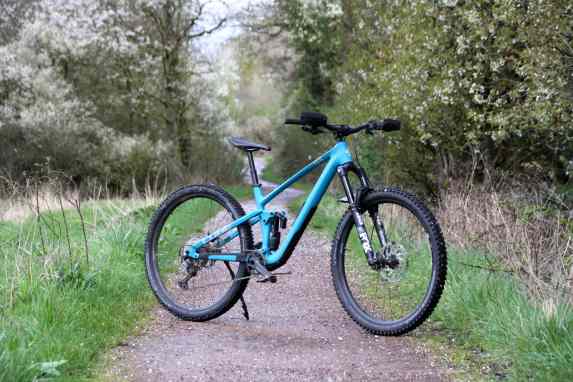 Dauertest des All Mountain Bikes im Enduro-Einsatz