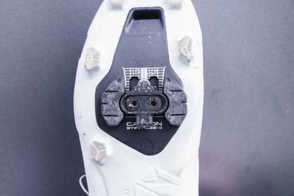 Gravelschuh mit optimierter Kraftübertragung