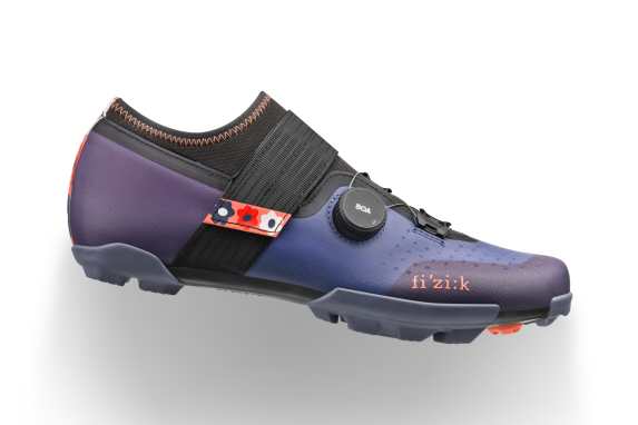 High-End-Offroad-Schuh mit neuer Passform