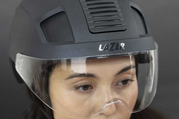 Alles im Visier - der Helm speziell für schnelle Pendler