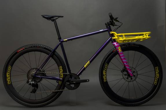 With flatbar gravel bike to the Giro