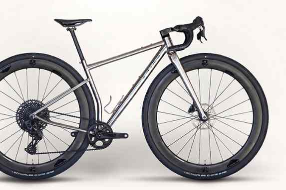 Der erste Aero-Laufradsatz für 32"-Gravelbikes geht in Serie