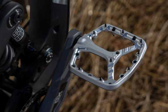 MTB-Pedale - flach, leicht und ultragriffig?