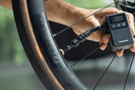 E-Booster Digital Mini - kompakter Druckmacher