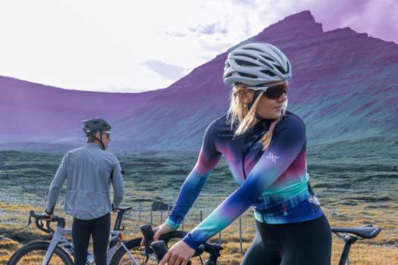 Wintersport-Technologie in Radbekleidung