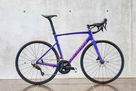 Das Alu-Rennrad mit Tarmac-DNA