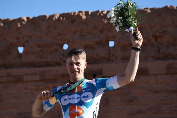 Van Uden gewinnt deutschen Klassiker im Massensprint