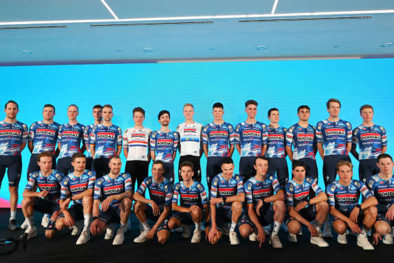 Fahrer, Räder, Trikot, Transfers