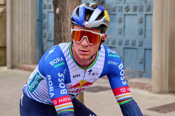 Red-Bull-Profi Evenepoel gibt Debüt bei der Flandern-Rundfahrt