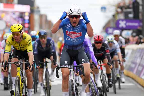 Philipsen sprintet zum Klassikersieg