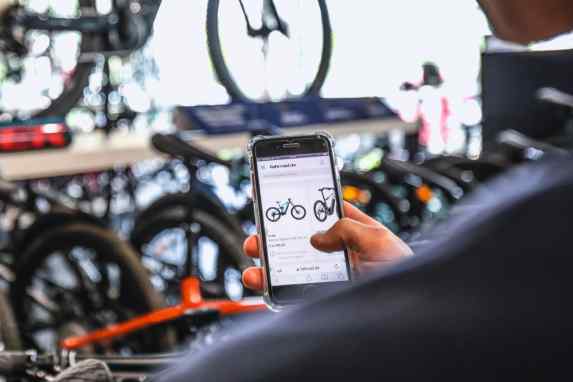 Discontinued models, refurbished bikes & remaining stock