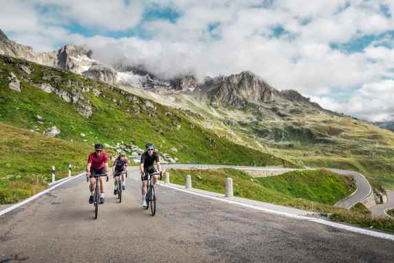 Die Schweizer Alpen auf eigene Faust erobern