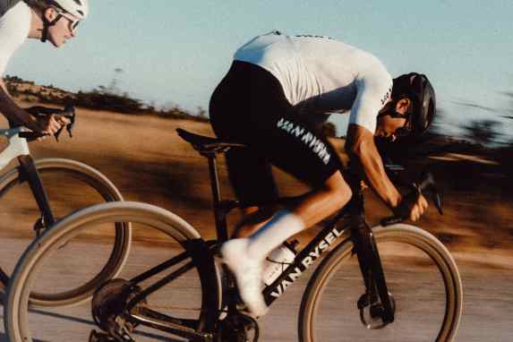 Van Rysel RCR-G: Das Gravelbike für den Renneinsatz