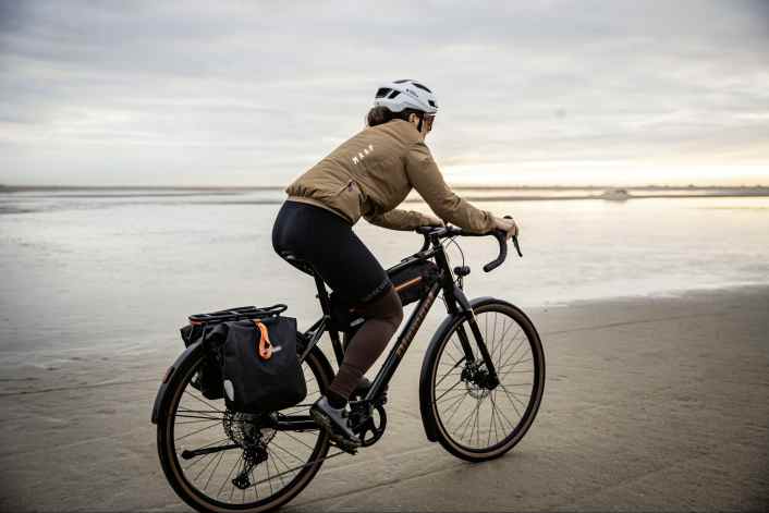 New gravel bike with complete equipment for less than 1700 euros