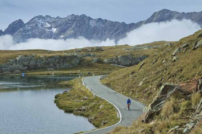 The Stelvio, Gavia and Mortirolo passes in one go