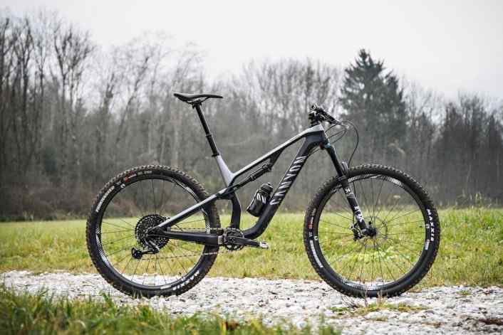 Canyon Neuron CF – Testsieger-Trailbike aus BIKE 3/20