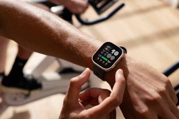 Fitness motivator - what can the smartwatch do for under 100 euros?