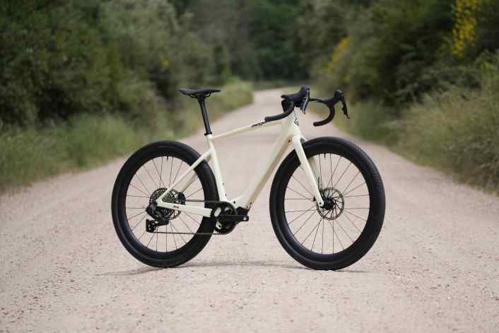 Megamo fait entrer DJI sur le segment du gravel