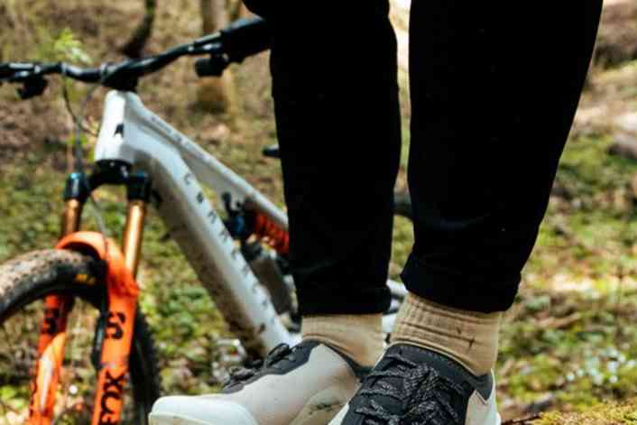 Hardcore MTB shoe in light and comfortable