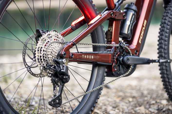 Focus’ Touren E-MTB fit für 2027