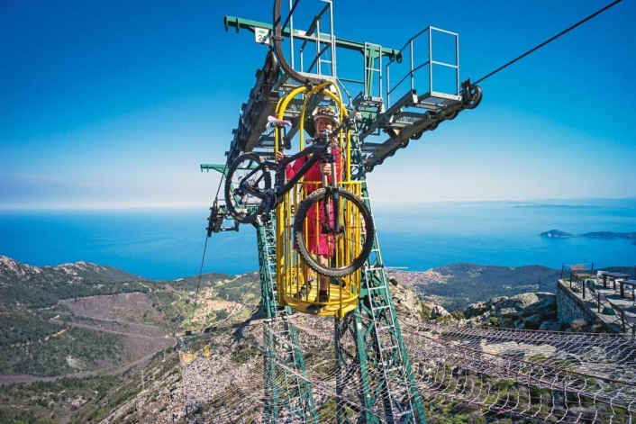 Sicherheitsbedenken beim Lifttransport von schweren E-Bikes